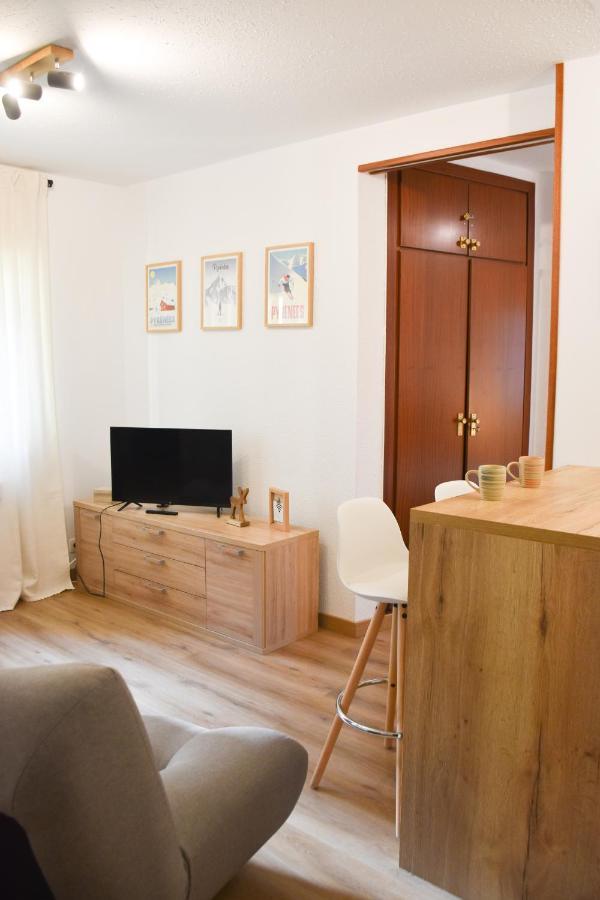 Estudio Madriu - Renovado A Pie De Pistas Pas De La Casa Exterior foto